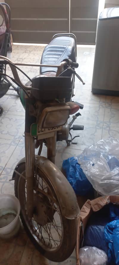 Honda 125 hy 2014 model