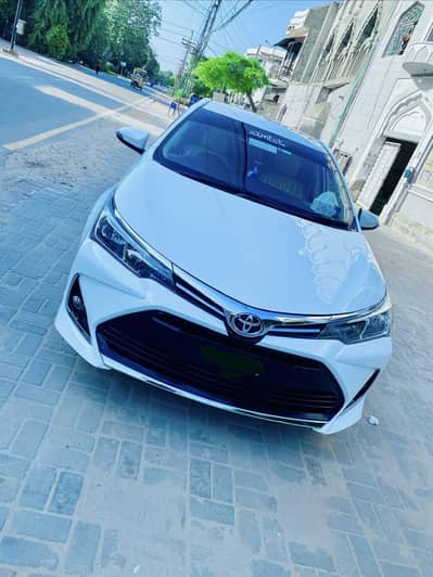 Toyota Corrola Gli Super White 2018/19