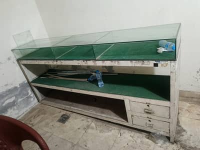 Shop Counter & Wall Racks