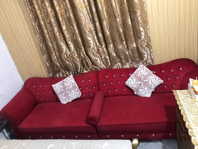 4 seater sofa Contact 03095563303 whatsapp