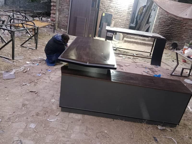 executive office table Boss table 3