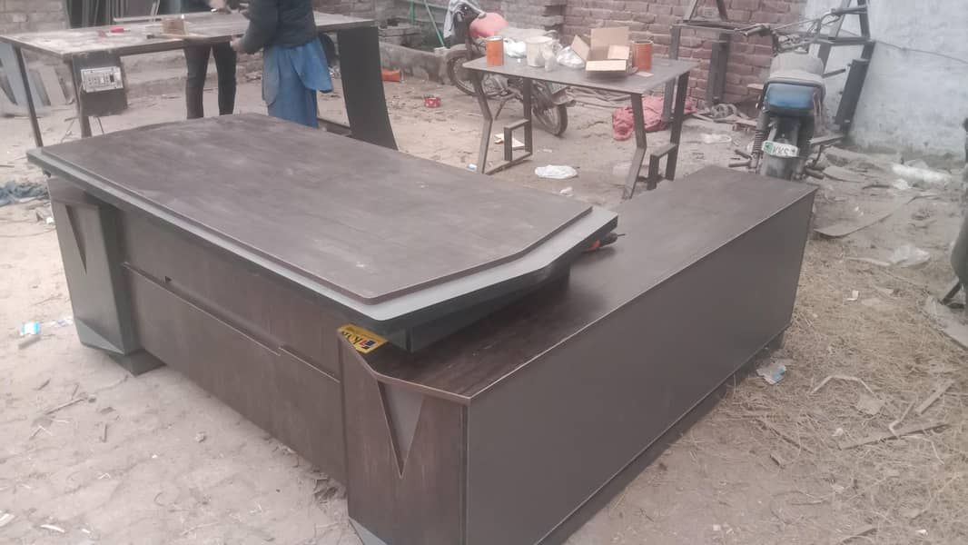 executive office table Boss table 4