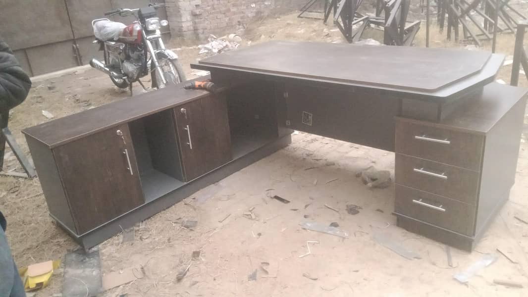 executive office table Boss table 6