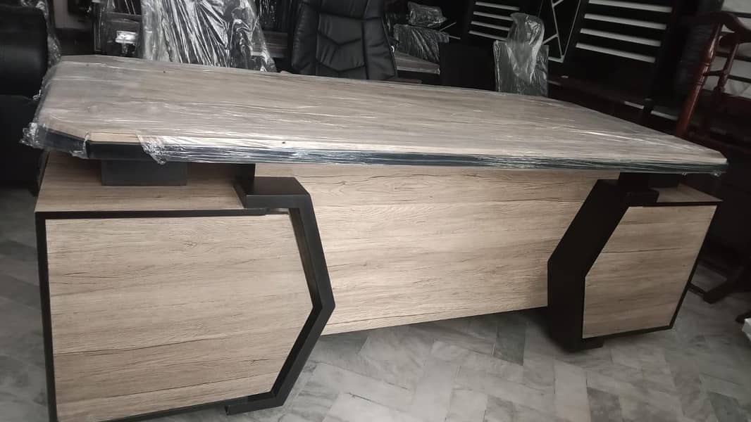 executive office table Boss table 11