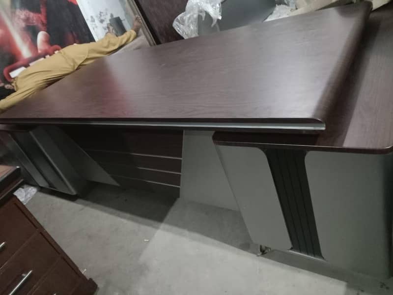 executive office table Boss table 16