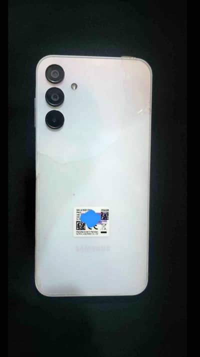 mobile ka box available ha 8 256 gb ha