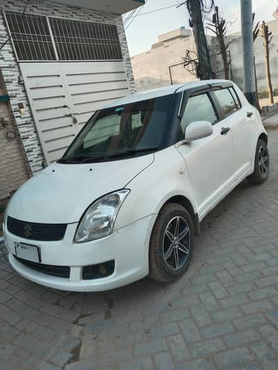 suzuki swift DLX 1.3
