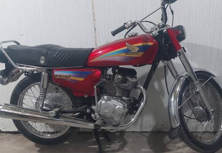 Honda 125 Non Euru 2004