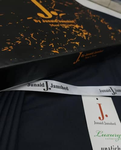 Men’s Unstitched Wash And Wear Plain Suit