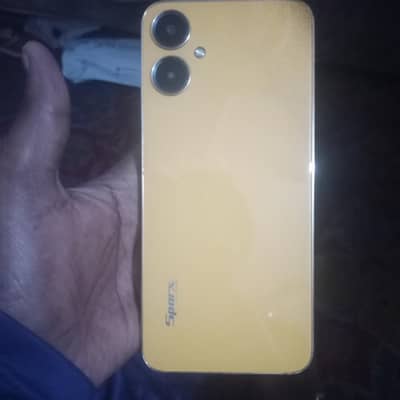 128 gb daba hai charger ni hai