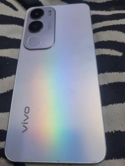 vivo y19 6 128 dual sim pta approved 10/10