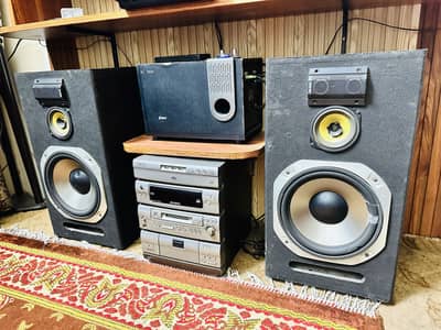 Japanese Deck with best Woofer Speakers