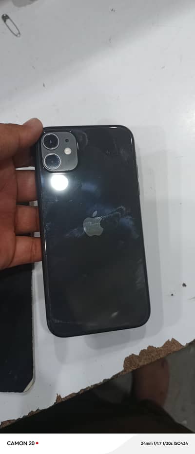 I phone 11 total original