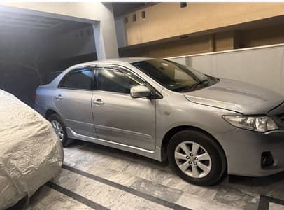 Toyota Corolla Altis 1.6 2013 Automatic
