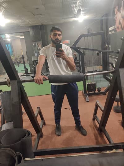 help job matric aducatoin age 21 all Lahore