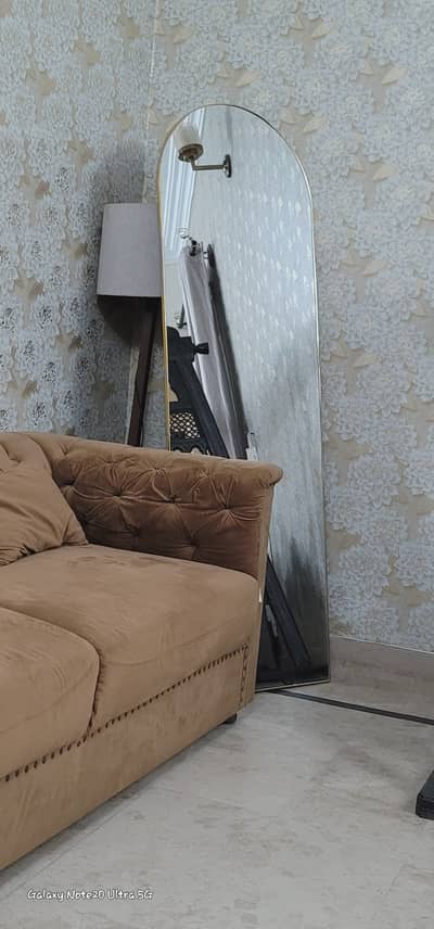 Stand Mirror use only 7 months just like new