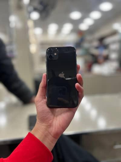 IPhone 11 10/10 condition 128Gb non pta jv all ok water packed airti