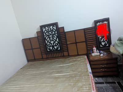 King size bed + 2 side table + 6 inch matress read add plz