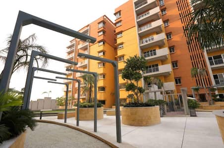 Deluxe 02 Bed Apartment DVA Ph4 DHA on per day rent