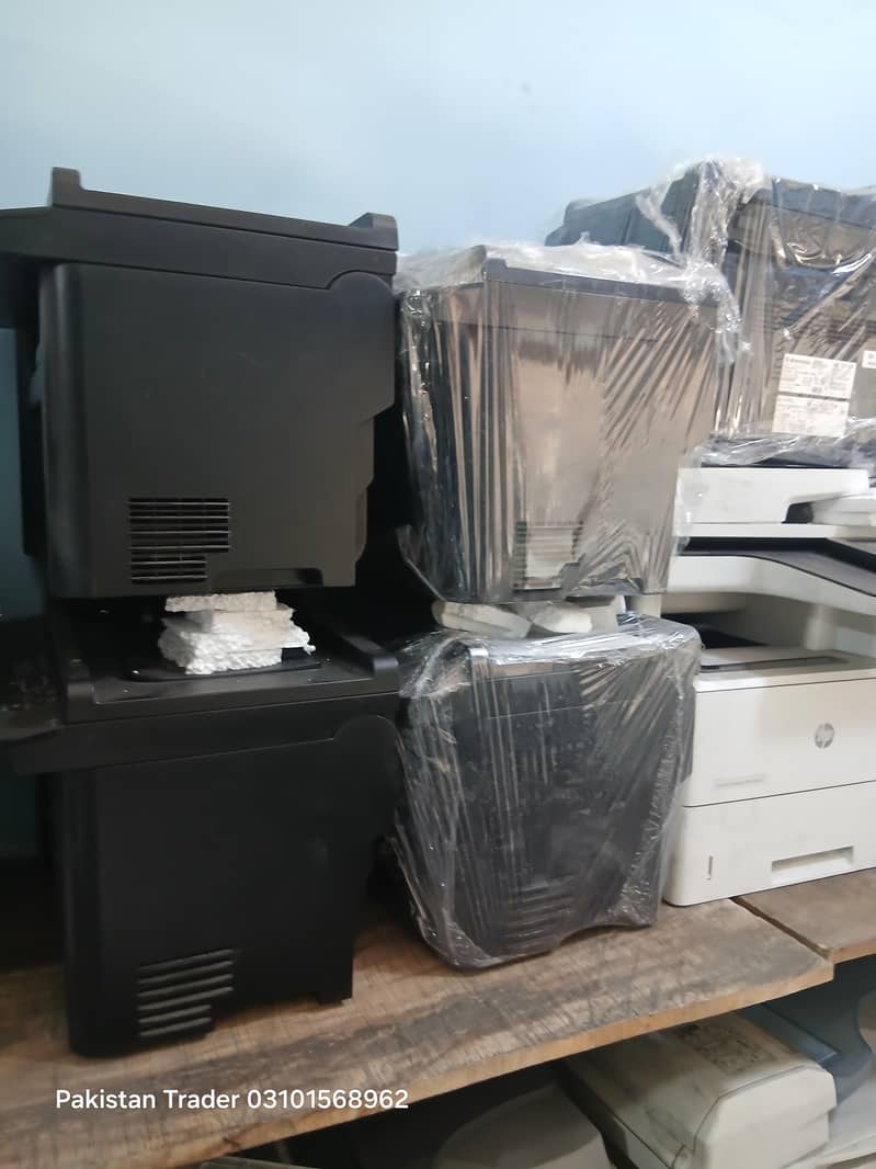 HP 225dn Multifunction Printer/3 in in Printer/Laser Printer 3