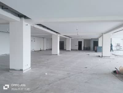 32 MARLA (45000 Square feet) OFFICE SEVEN FLOORS BRAND NEW BUILDING EXCELLENT LOCATION