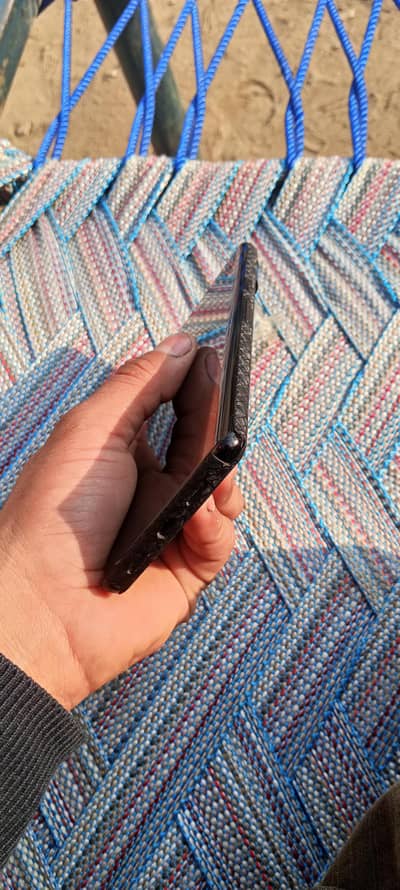 Google pixel 6pro. 03439898460 ya number ha