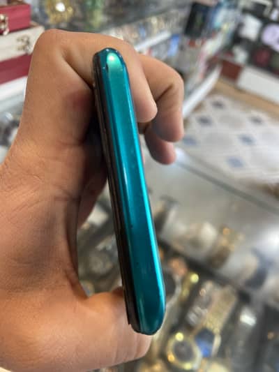 4/64 available infinix clean mobile all okay