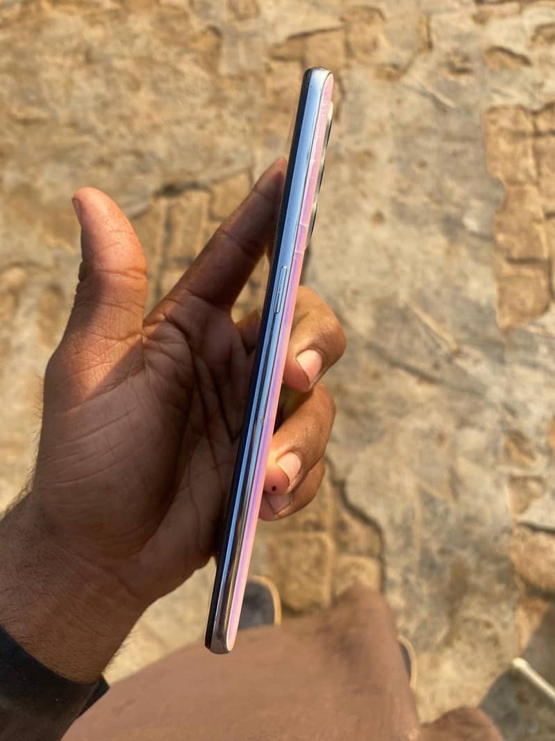 realme gtmaster 8 128 1