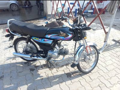 Urgent Sale, new scratcless Bikes