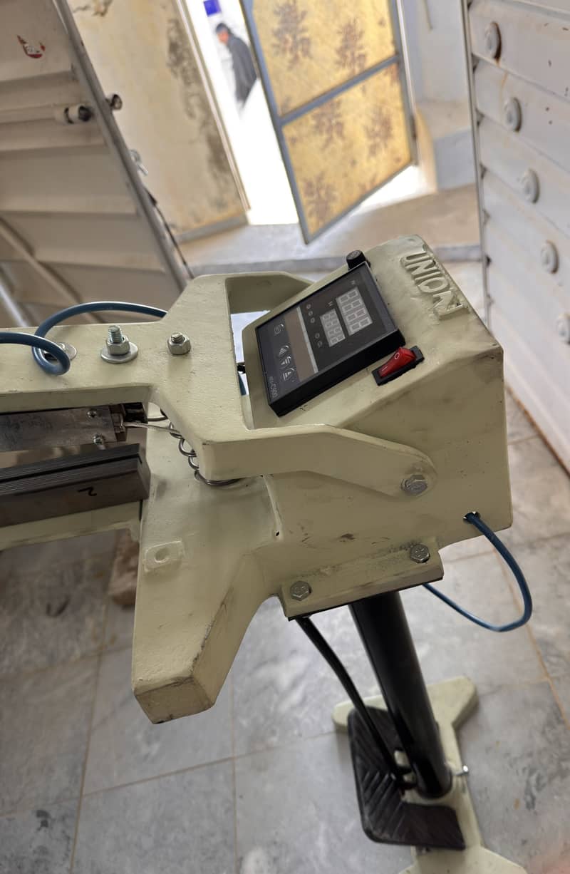 Sealer Machine 6