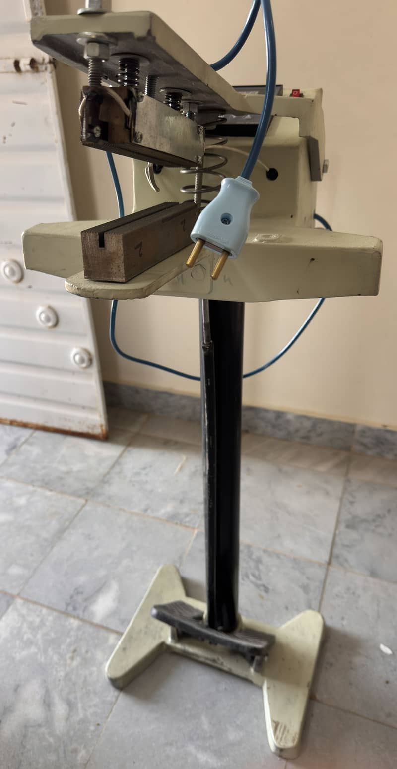Sealer Machine 7