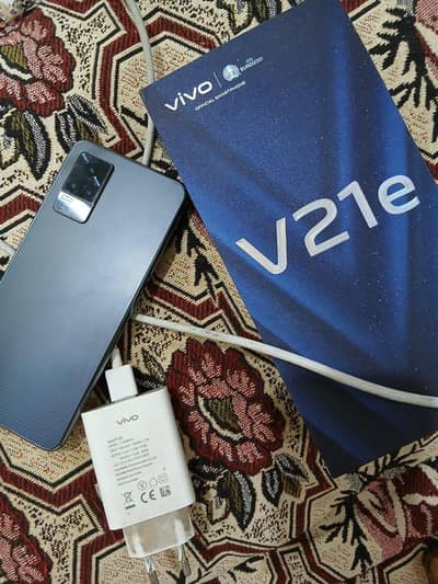 vivo v21e 8/128 complete box