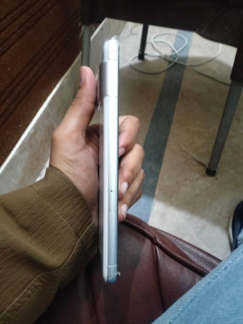 Google Pixel 7 | 6GB 128GB | Approved | 10 10 Condition | Urgent Sale 1