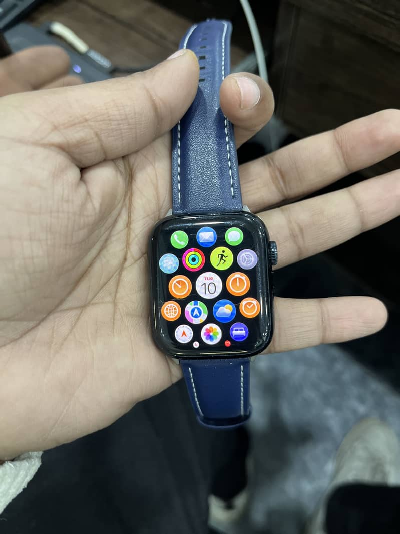 Apple watch 1
