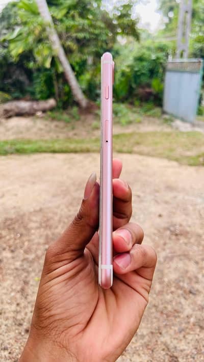 iphone 7 plus 128 GB my WhatsApp number 03 25 022 67 56