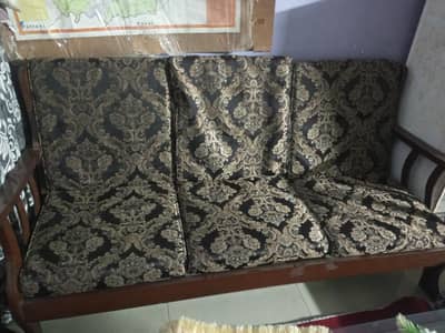 3 seater 2 seater 1 seater +1 seater