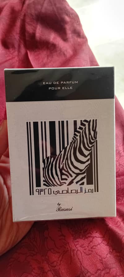 unisex and women branded perfumes import from dubai