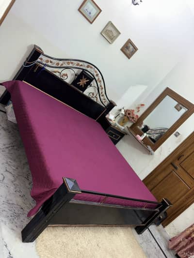 iron+wooden with one side table