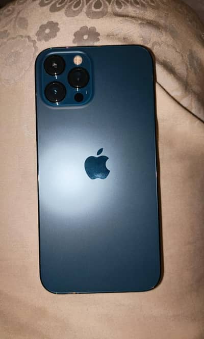I phone 12 pro max,256 GB ,10/10 condition import from dubai
