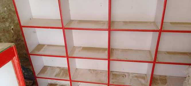 best castmatice and gift center setting