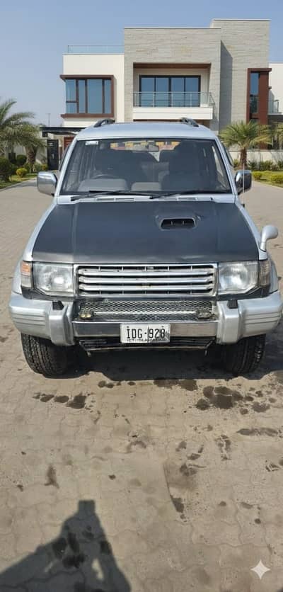 Mitsubishi Pajero Exceed 2.8D 1995
