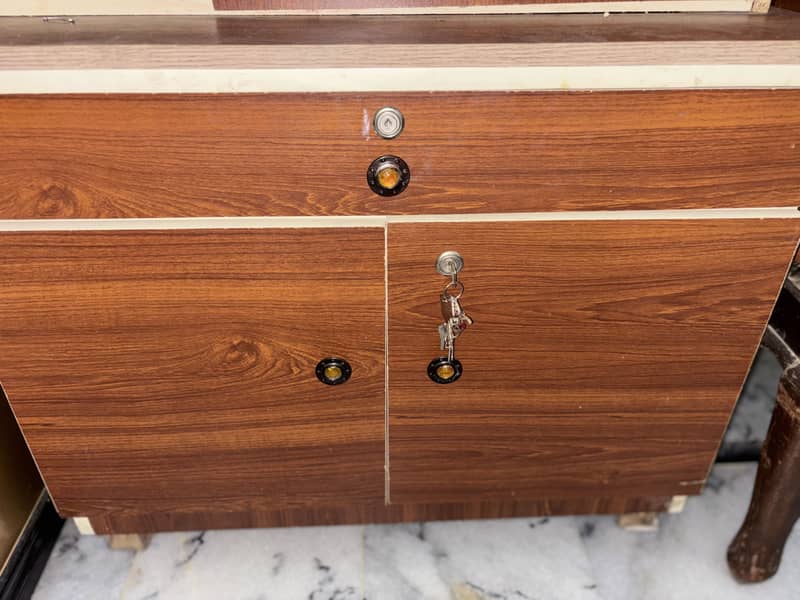 Dressing (Vanity) 10