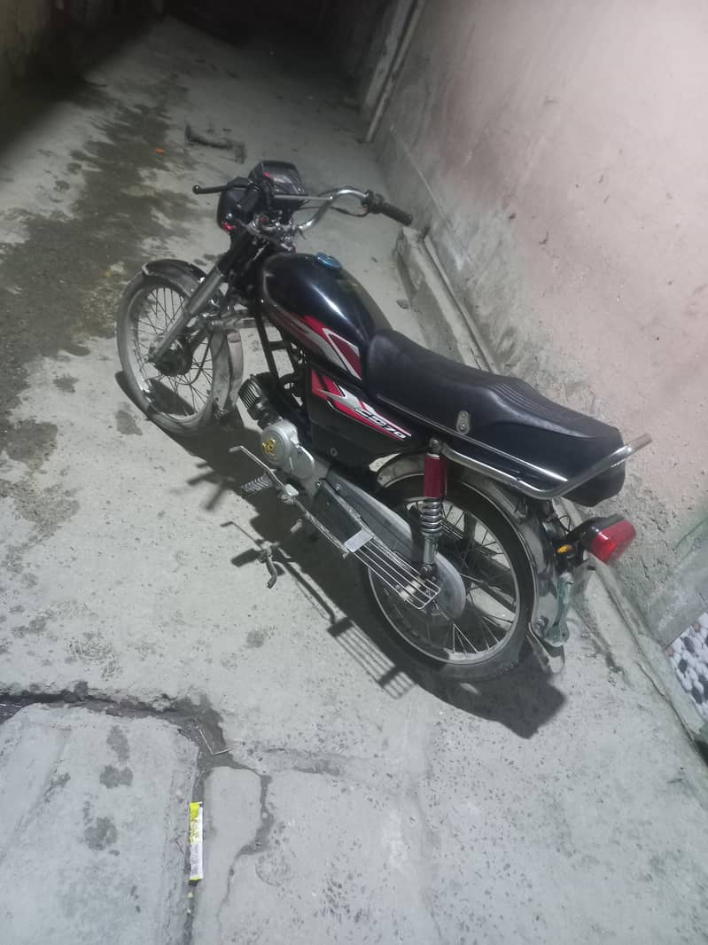 موٹر سائیکل برائے سیل 0