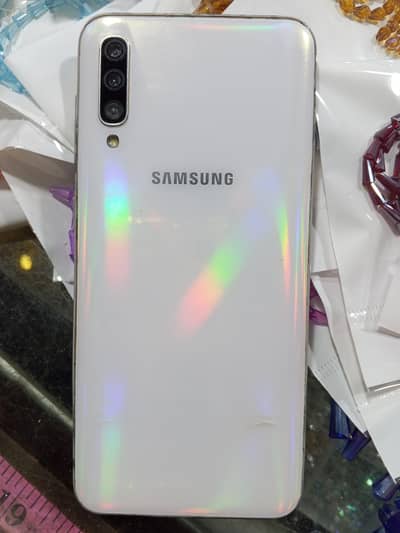 Samsung Galaxy A50