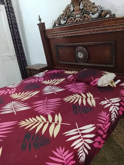 king size bed without mattress