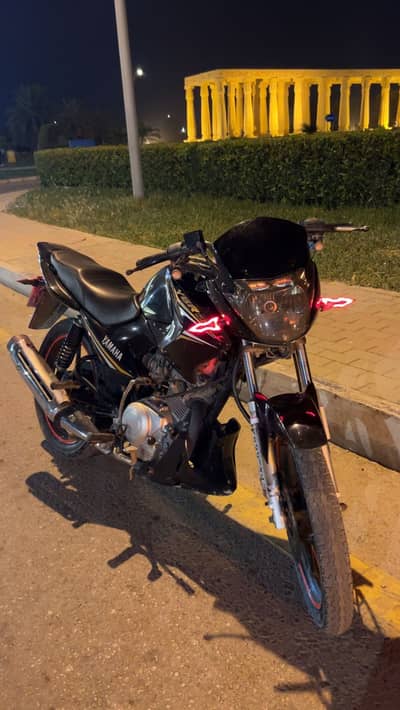 YAMAHA YBR 125 2023 model