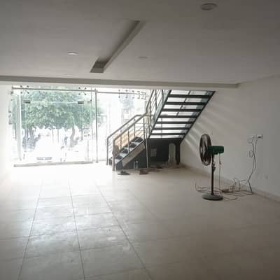 8M Building With Lift For Sale - Ample Parking, Running Market With Good Footfall