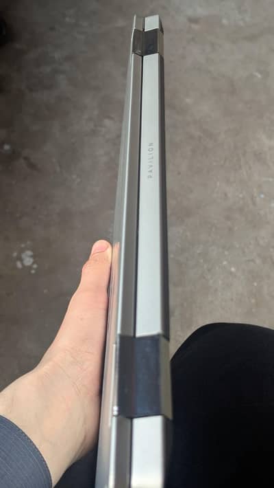 HP PAVILION 14M CD0005DX X360 TOUCH i3 8th Gen 8/128