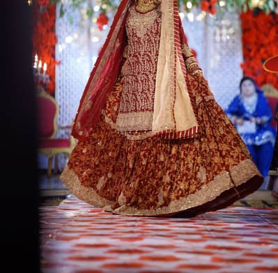 36000 bridal or farshi lehenga in halfprice