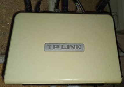 wifi device Very good working nd good condition good range